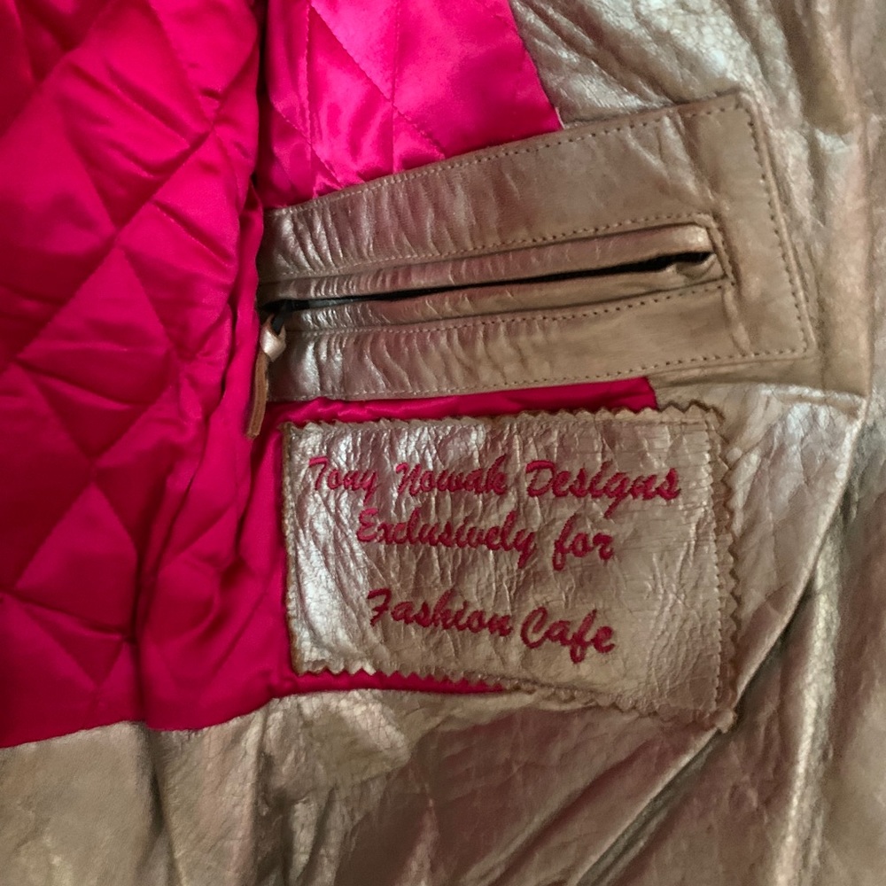 Womens Fashion Cafe Tony Nowak Original coat